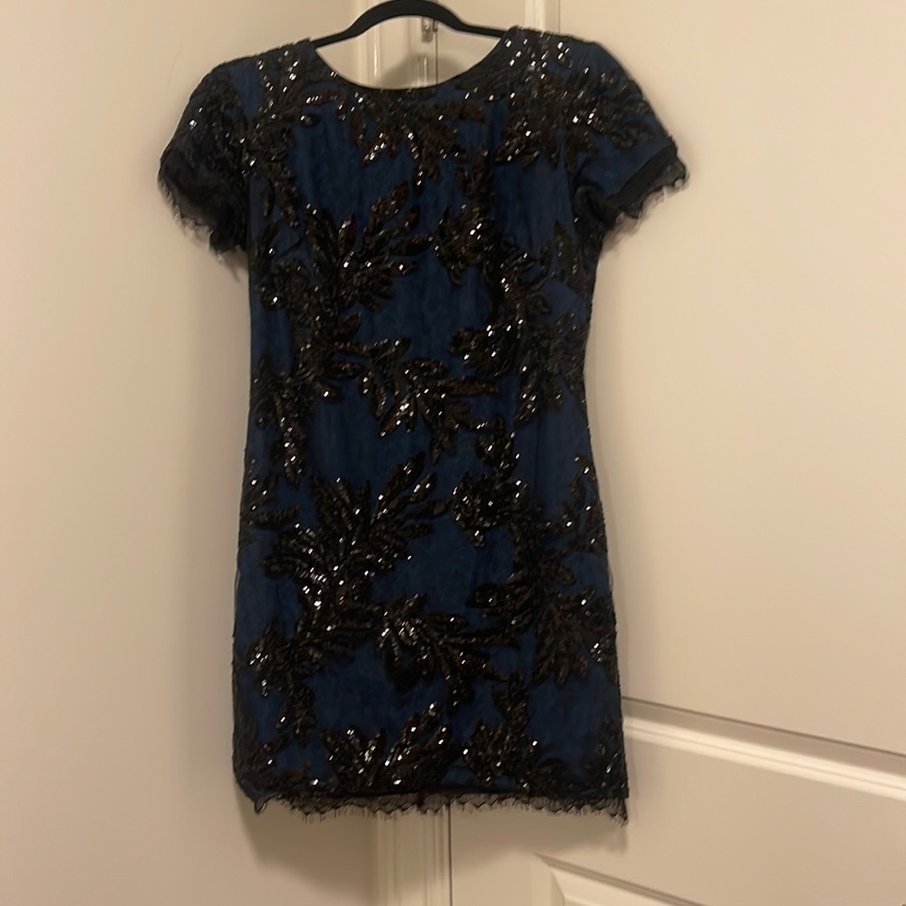 Dress the population cocktail dress mini. Dark teal color. Worn once.